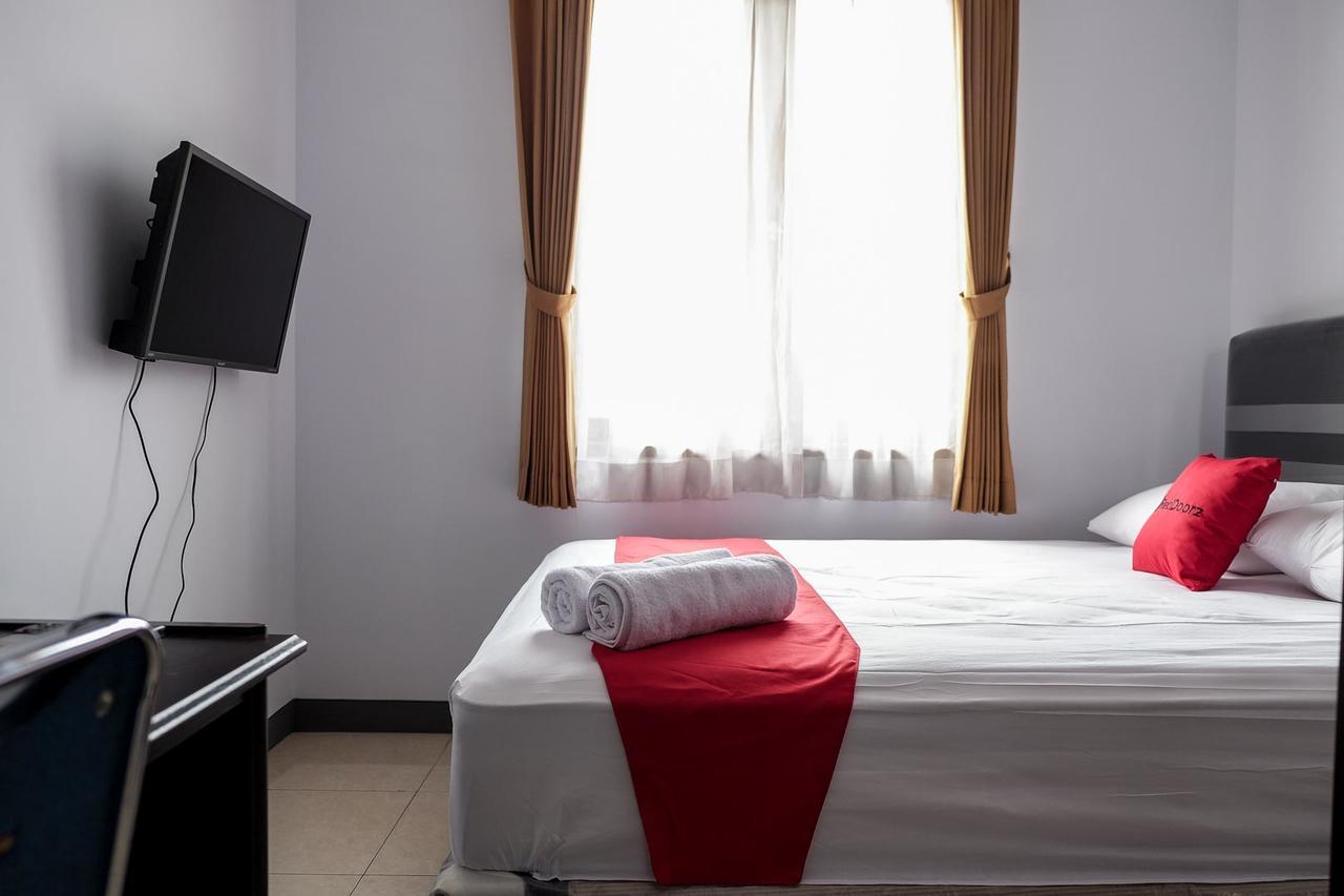 Reddoorz Near Supermall Karawaci 2 Wisma tamu 2*