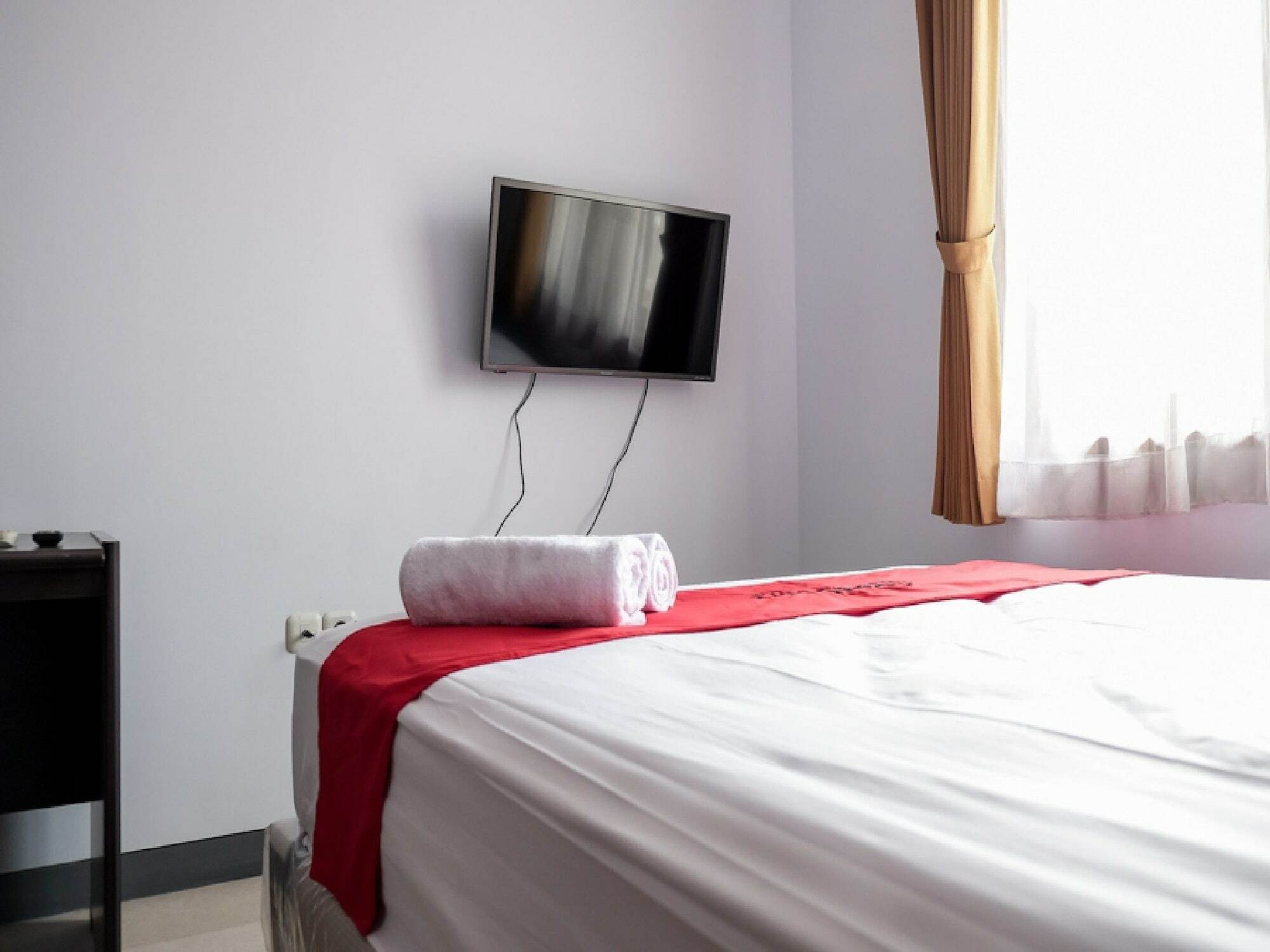 Reddoorz Near Supermall Karawaci 2 Wisma tamu 2*